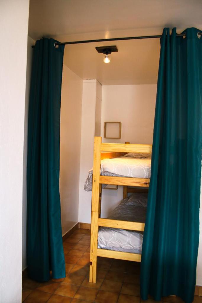 Gites Chalet Grand Cerf Montclar-Ubaye ภายนอก รูปภาพ